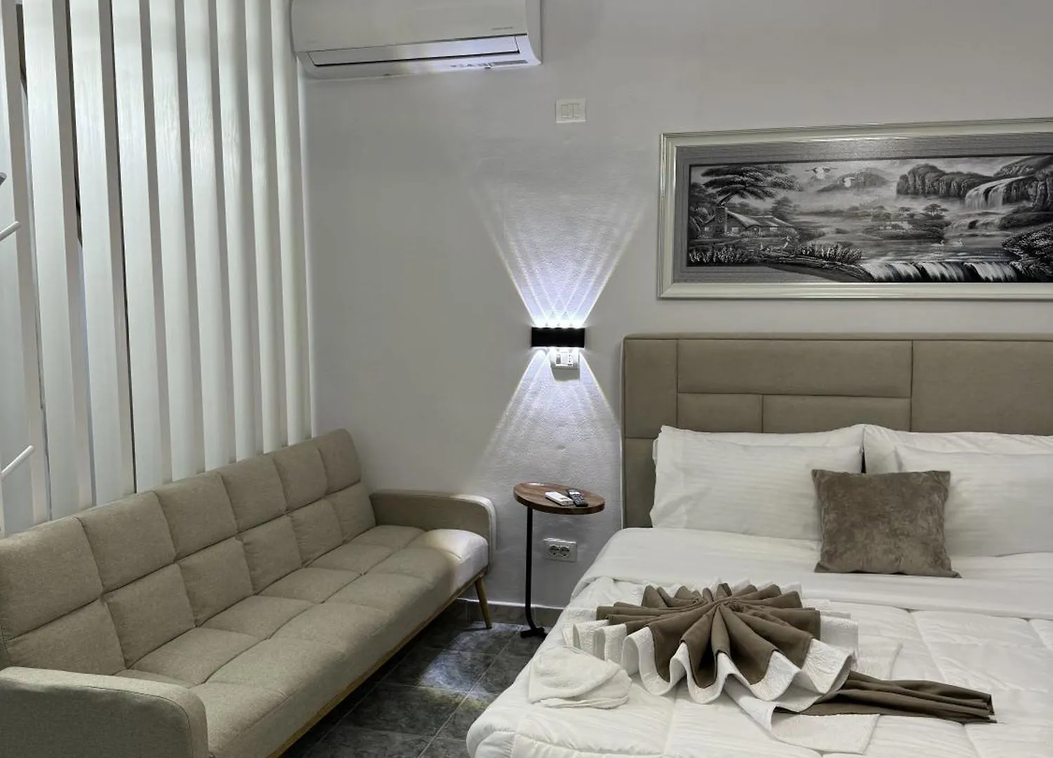 Angel'S Studio Apartments Tirana Affittacamere