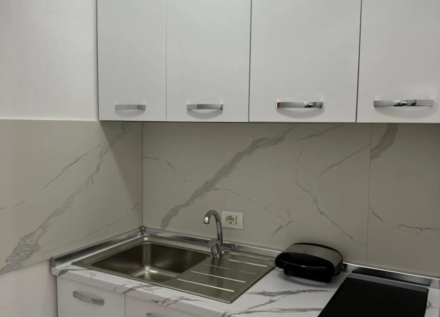 Affittacamere Angel'S Studio Apartments Tirana